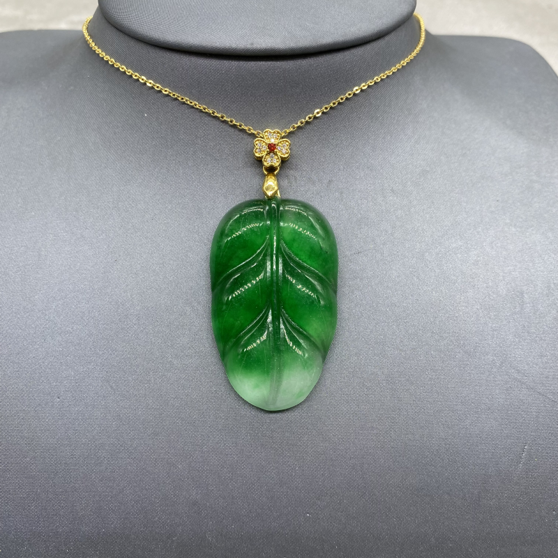 【绿意盎然 永恒暖阳】绿吊坠Q15335