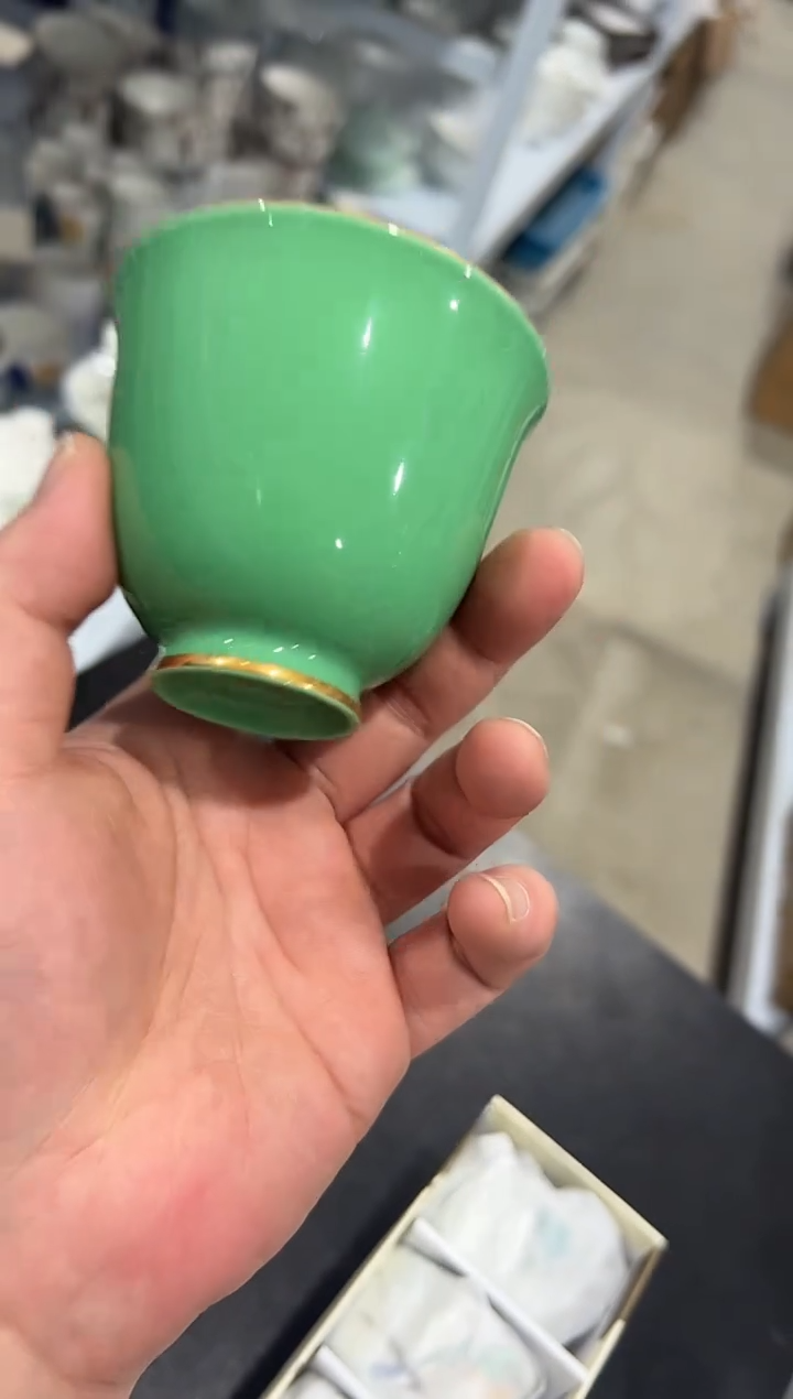 杯子骨瓷小杯子一个