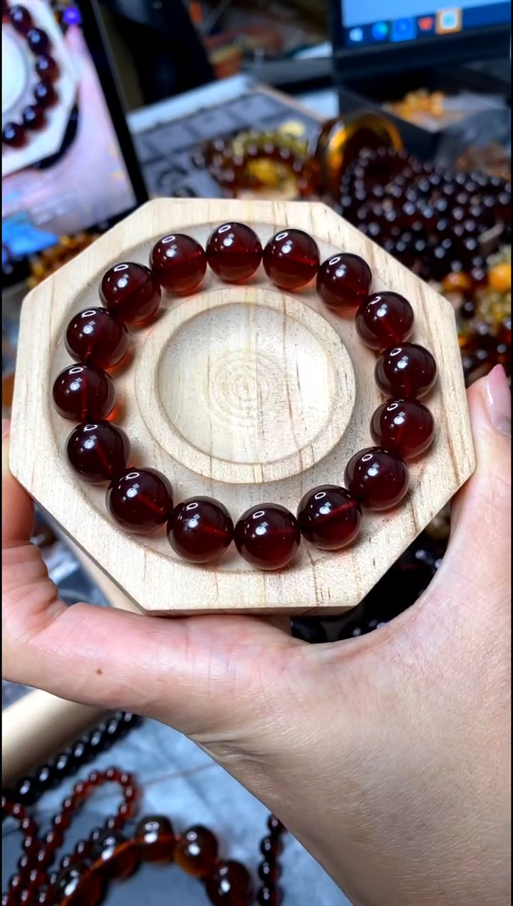 【闪购商品】血珀珠宝奇石未镶嵌12+000000