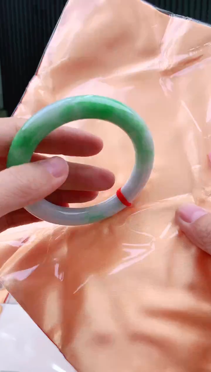 未镶嵌手镯翡翠56