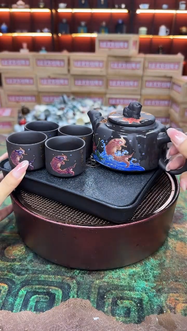 紫砂-遇热变色鱼跃龙门