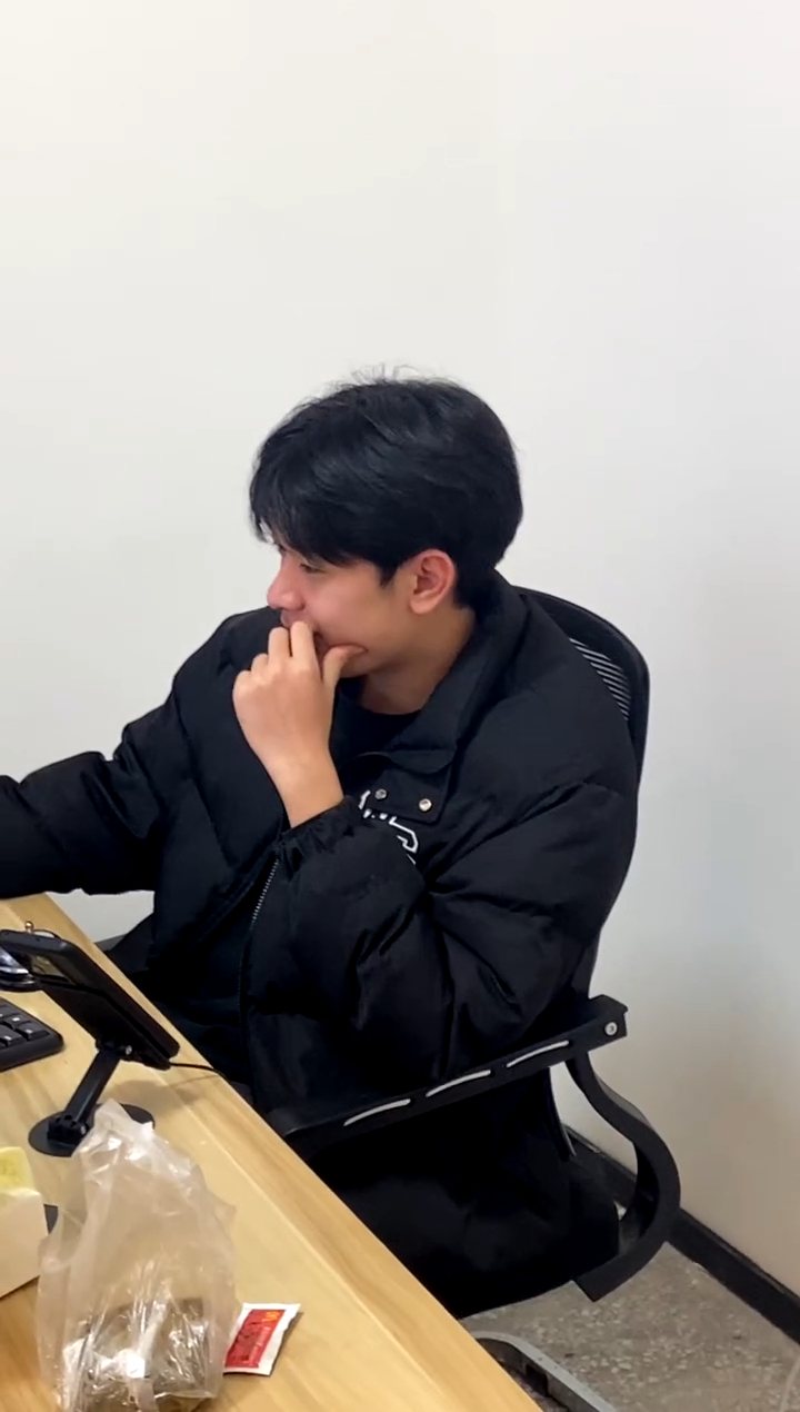 【闪购商品】水晶539-未镶嵌后台小哥