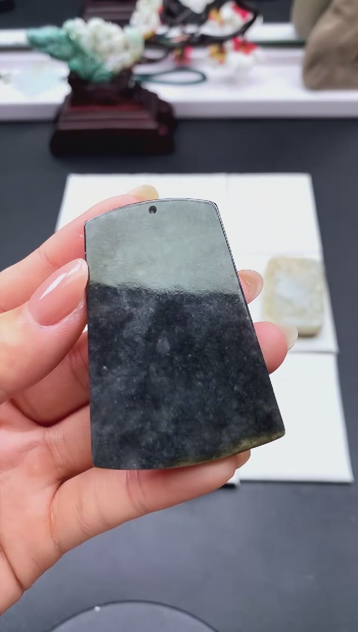 【闪购商品】翡翠颈饰未镶嵌天然缅甸A货翡翠