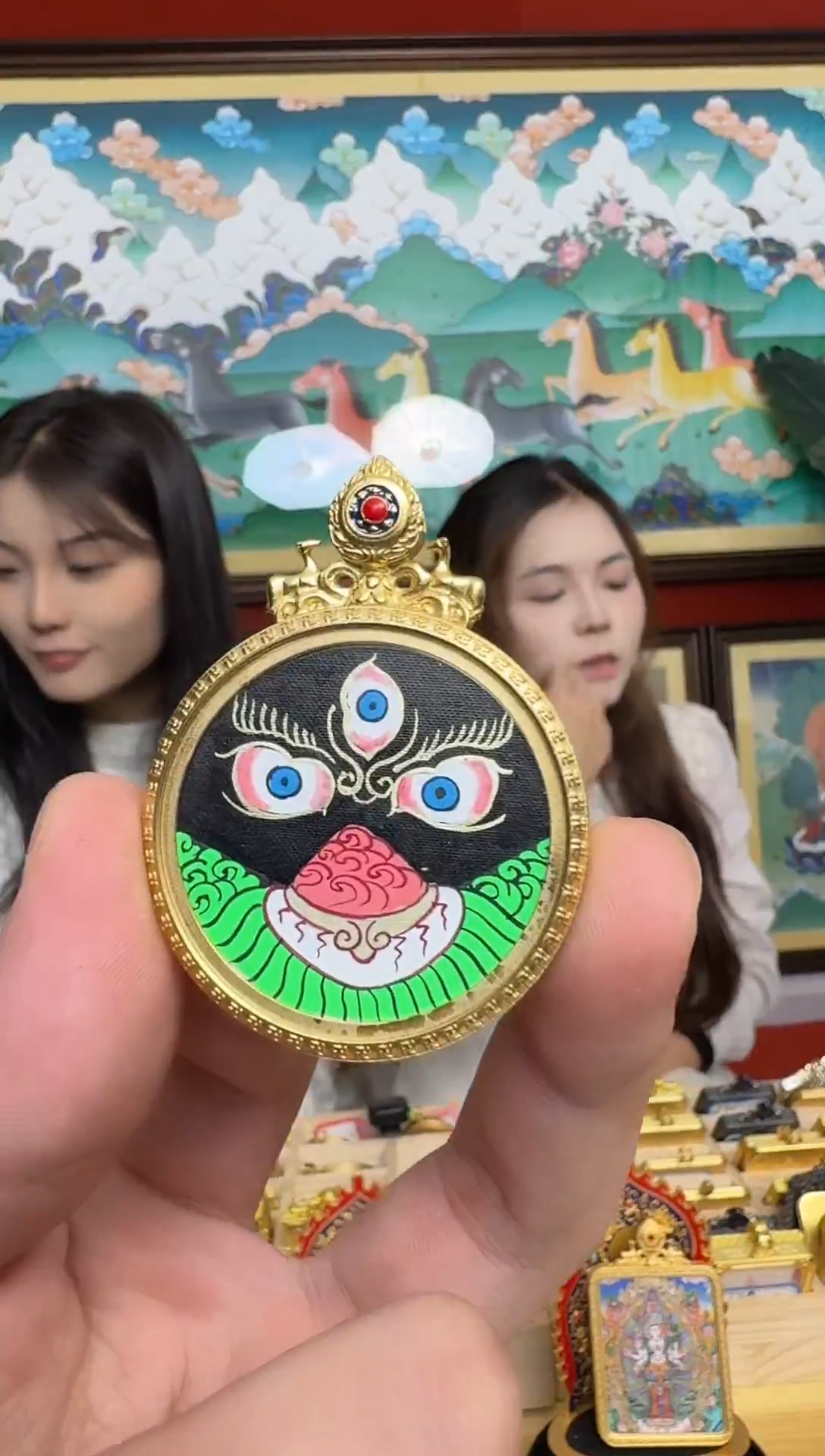 吊坠黑C-热贡纯手绘