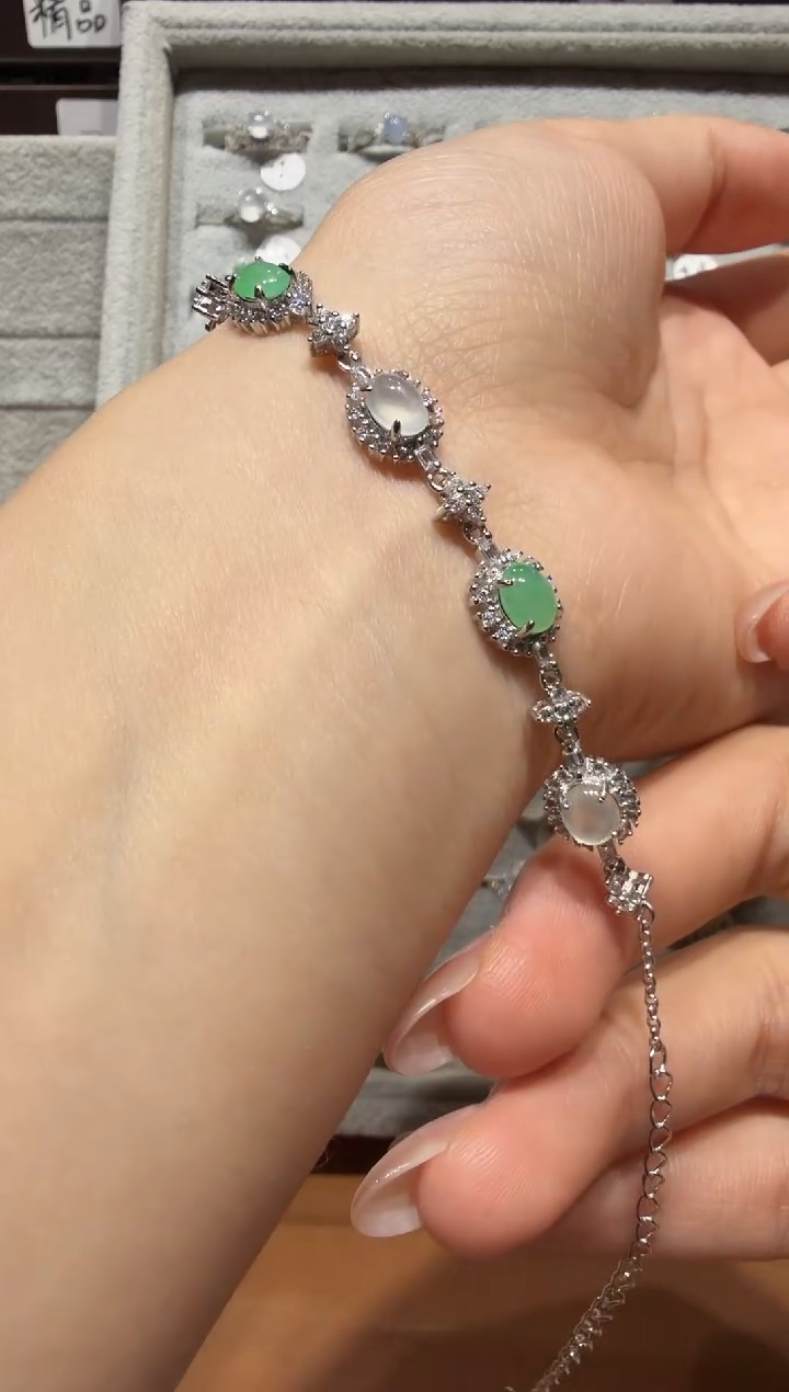 银S925镶嵌手链翡翠赤**女925银镶缅甸A货翡翠手链