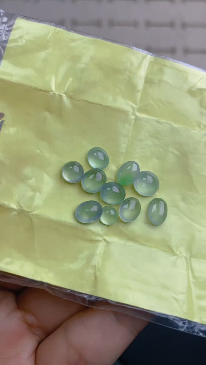 定制翡翠未镶嵌天然翡翠蛋面27