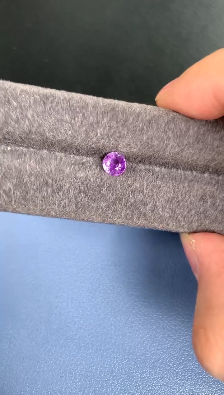 【闪购商品】蓝宝石裸石未镶嵌1.13克拉斯里兰卡无烧