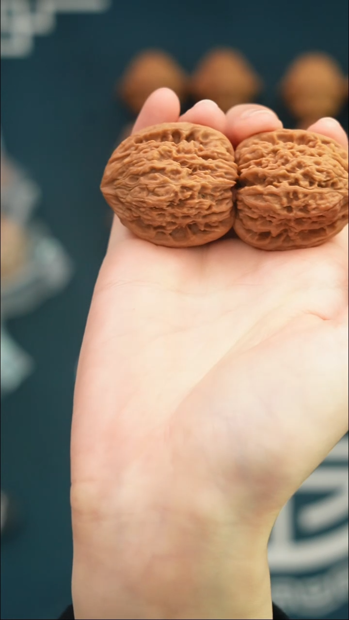 吊坠文玩核桃三角疆35全