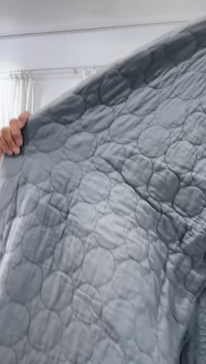 棉240*250纯棉床盖106号大瑕疵