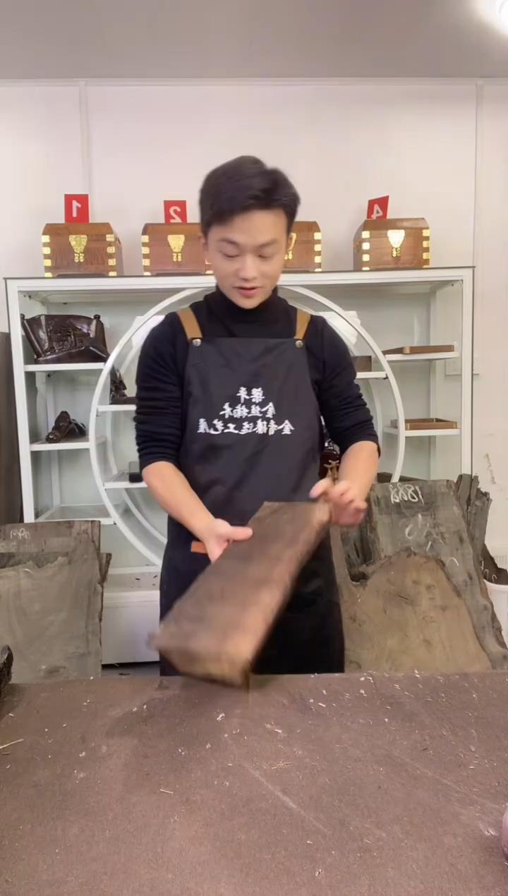 锦***呵金丝楠木原料木材