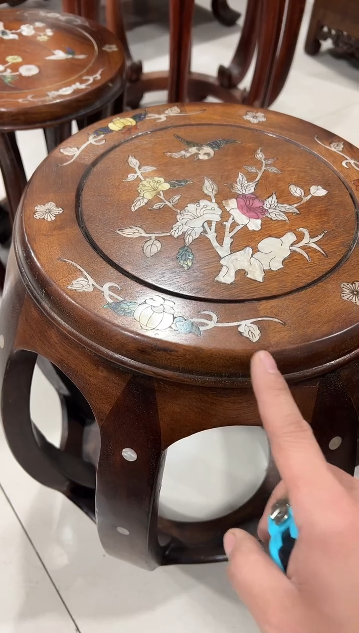 花梨木八足螺钿鼓凳