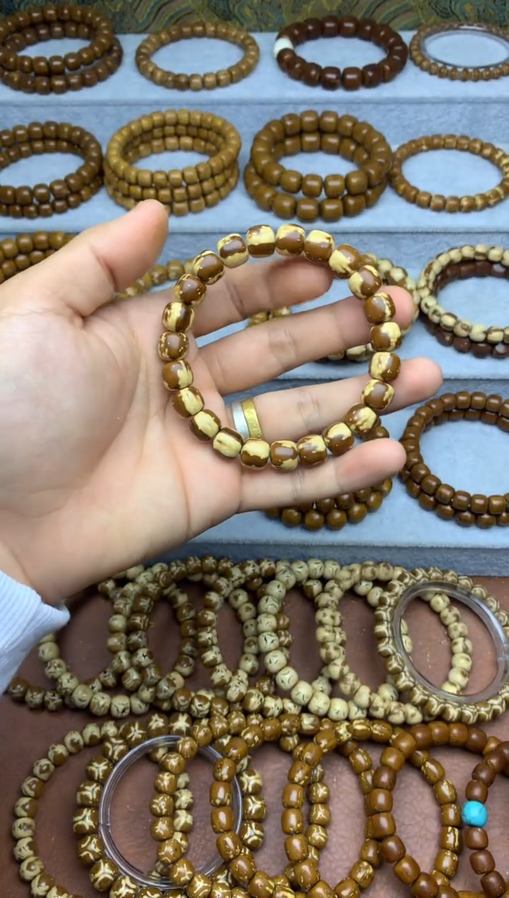 手串紫金鼠10.2尺寸实心三花西瓜皮微瑕