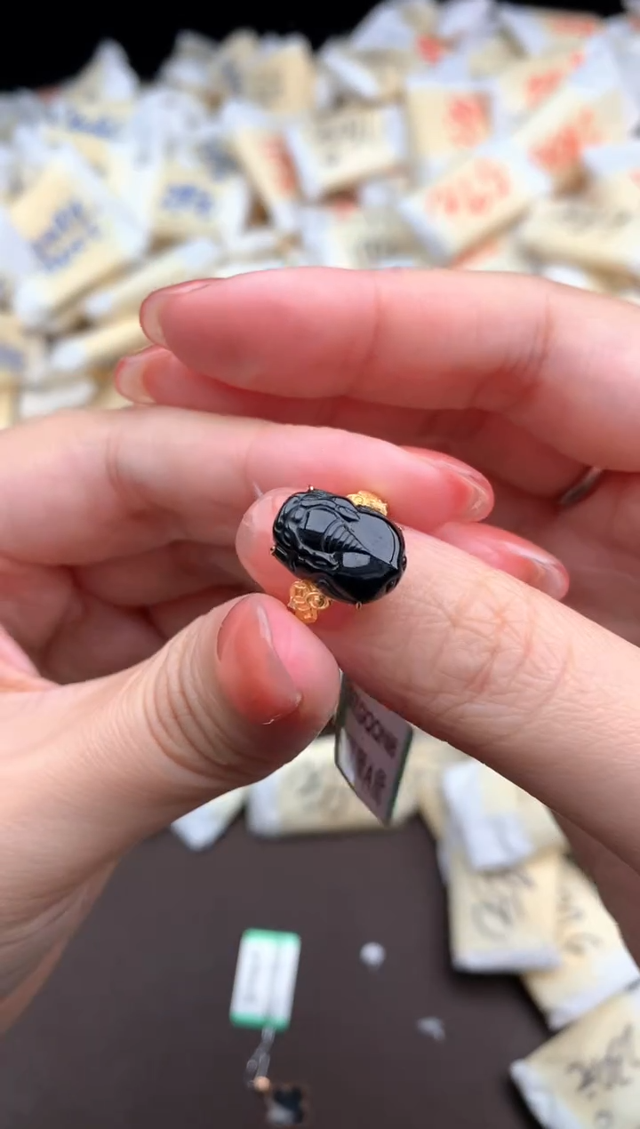 【闪购商品】翡翠挂件18K金镶嵌一