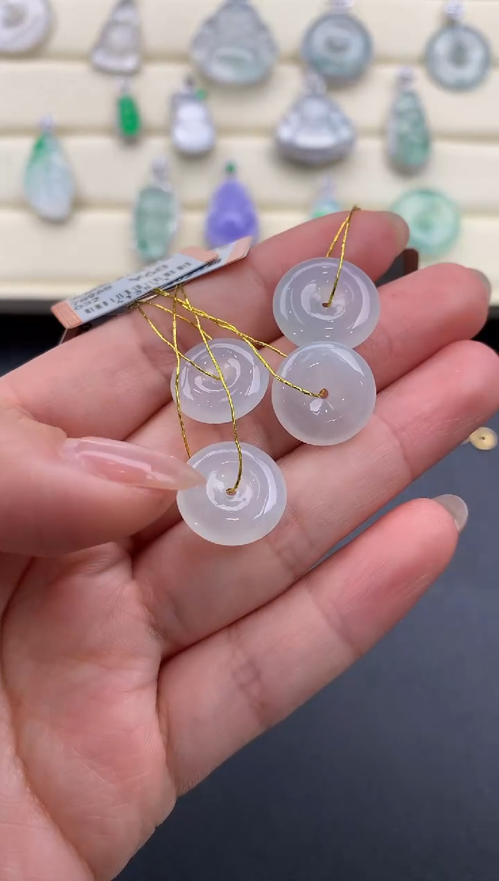 【闪购商品】翡翠颈饰未镶嵌X274 多样性发一件