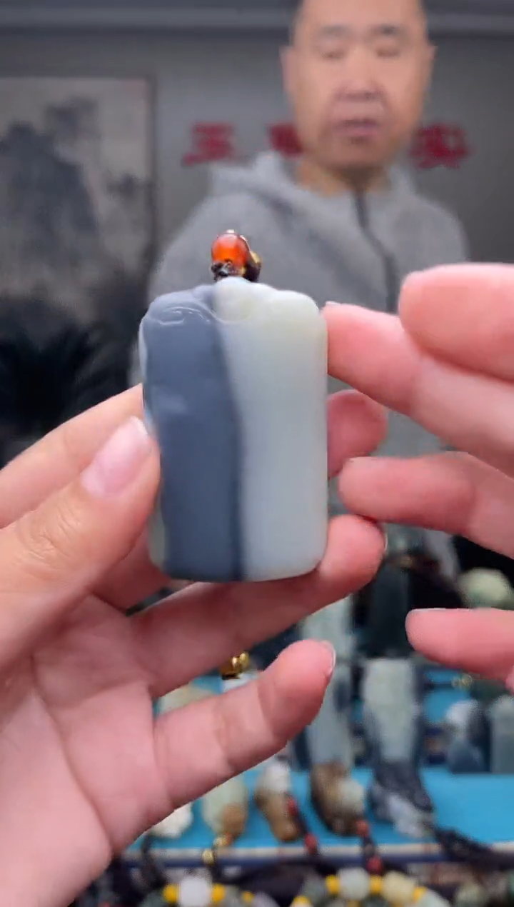 未镶嵌和田玉挂件1