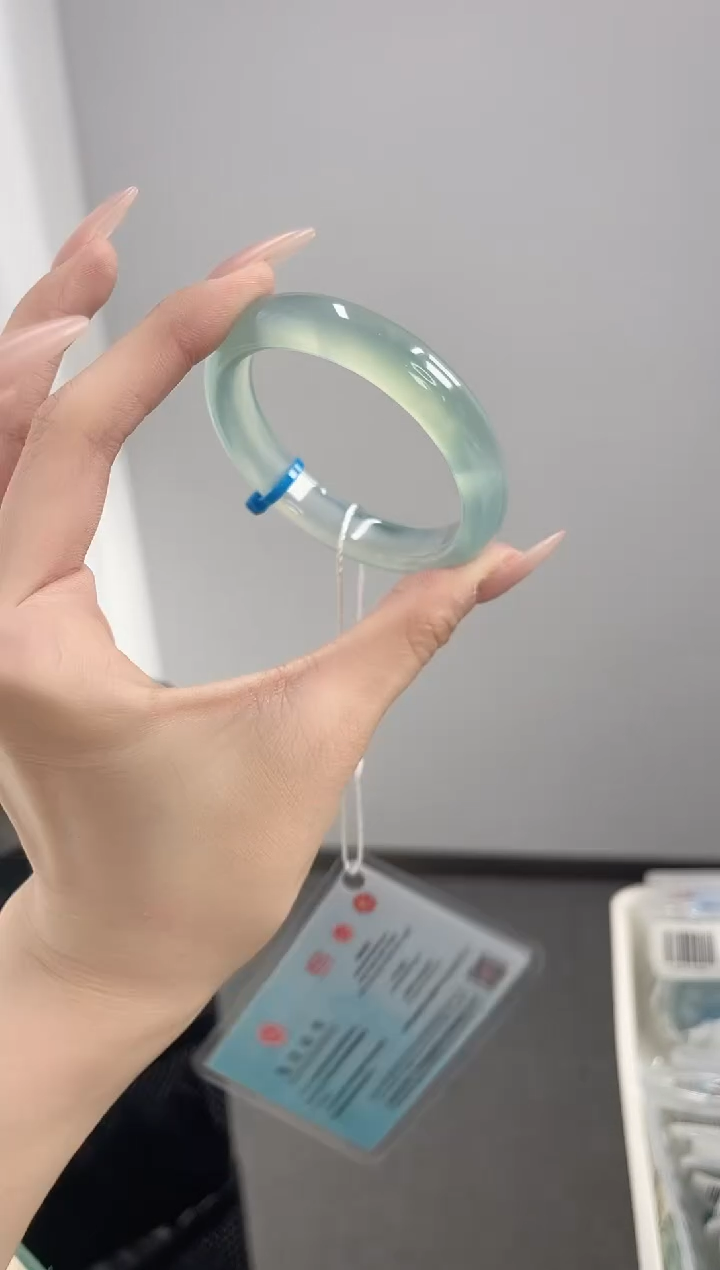 【闪购商品】玛瑙/玉髓手镯未镶嵌54-55圈口