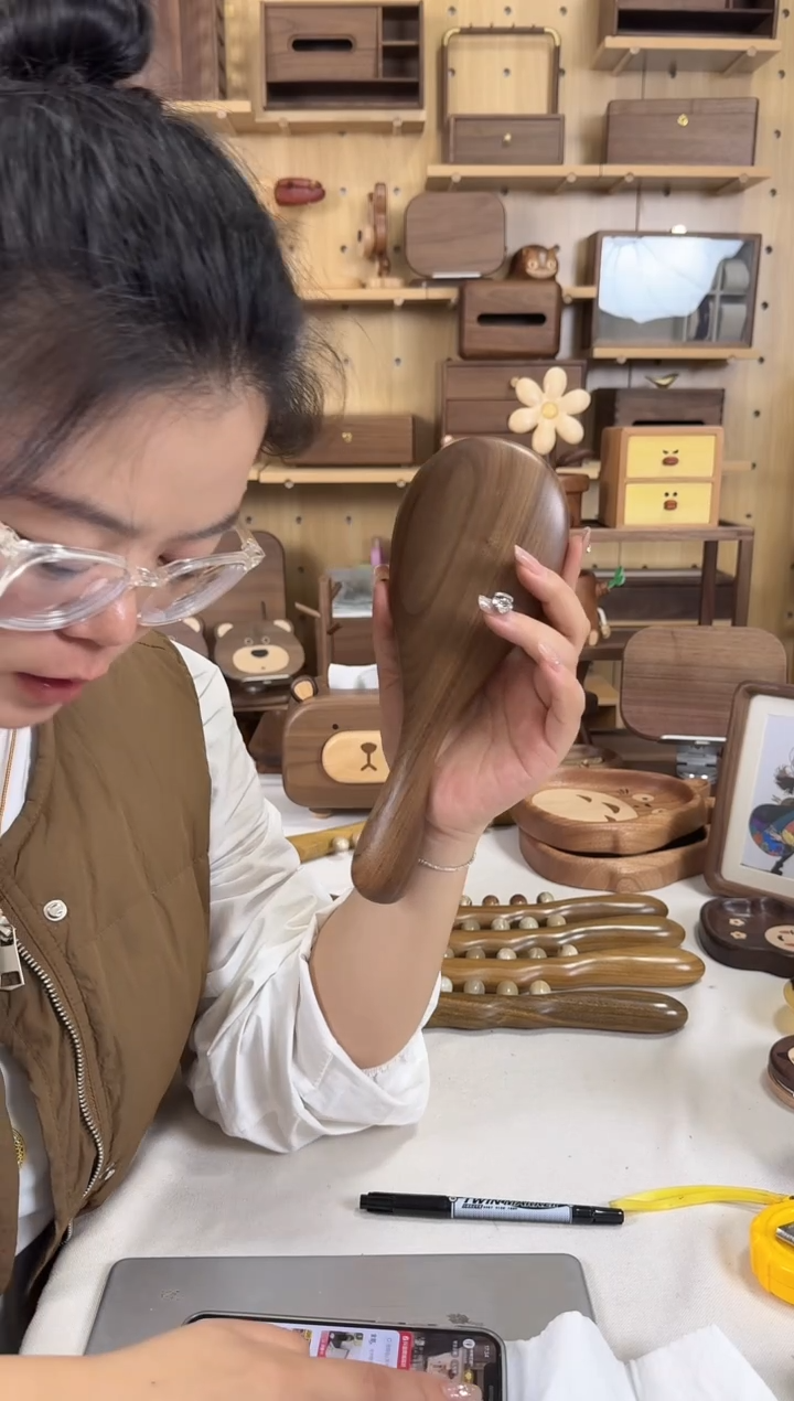 木北美黑胡桃大号气垫梳