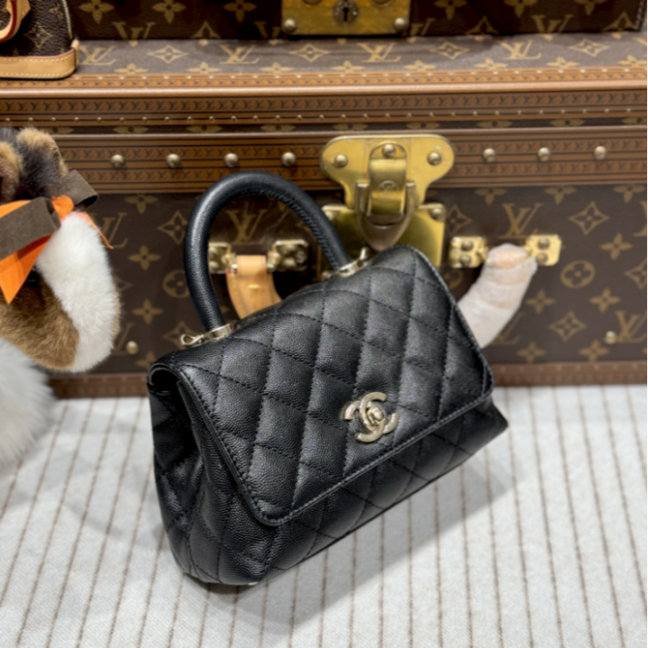 99新 Chanel/香奈儿 贝贝/香奈儿handle mini包/芯片 /尘袋