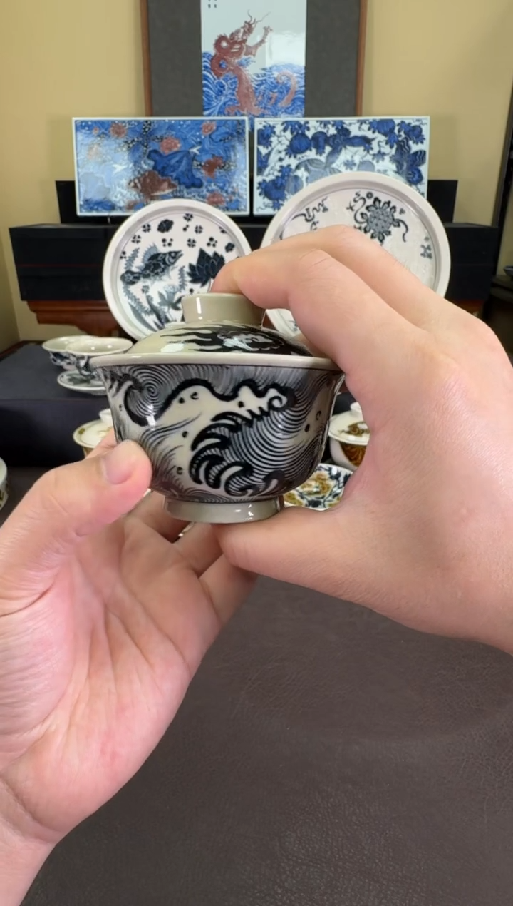 【闪购商品】二号釉过肩龙纹小盖碗