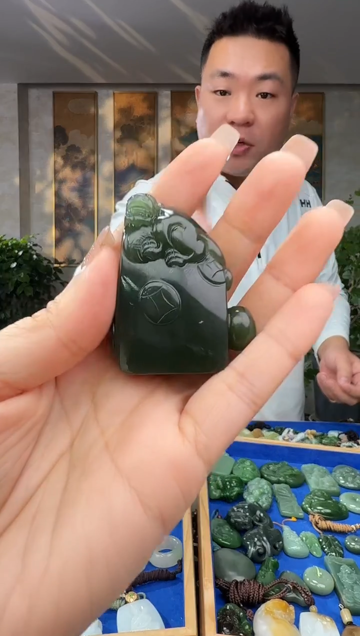 颈饰未镶嵌和田玉拍一发一