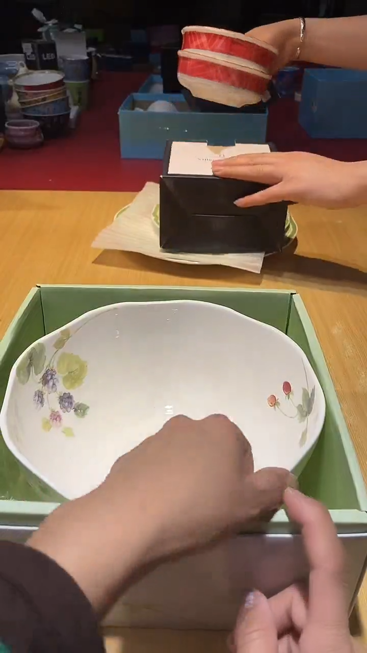 瓷片生活的本意是开心啊@@1