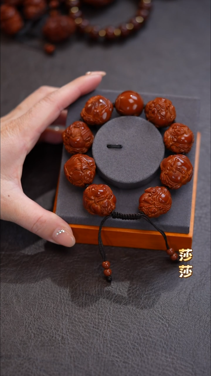 吊坠橄榄核曹*刚橄榄核