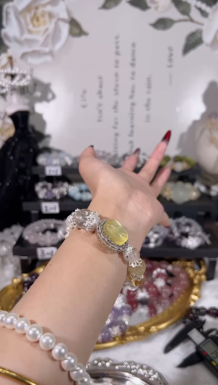 【闪购商品】水晶手链未镶嵌天然水晶默认微瑕，多样性发货发其一