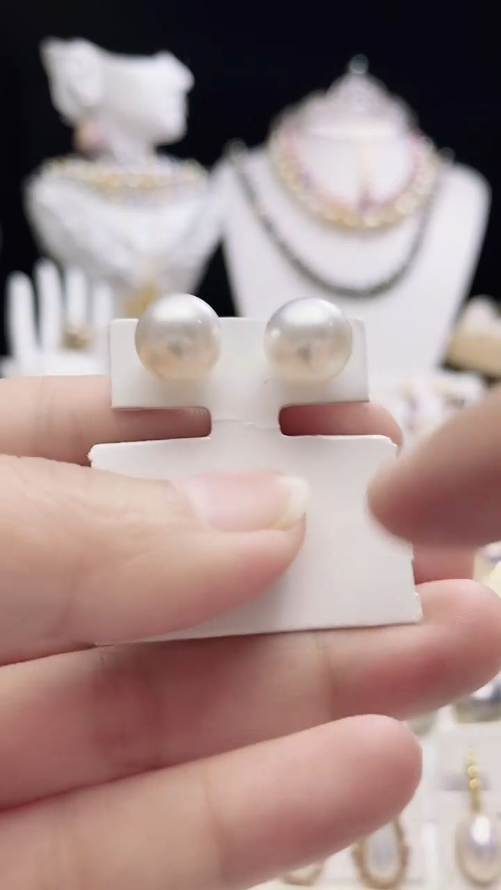 【闪购商品】海水珍珠耳钉18K金镶嵌澳白珍珠耳钉