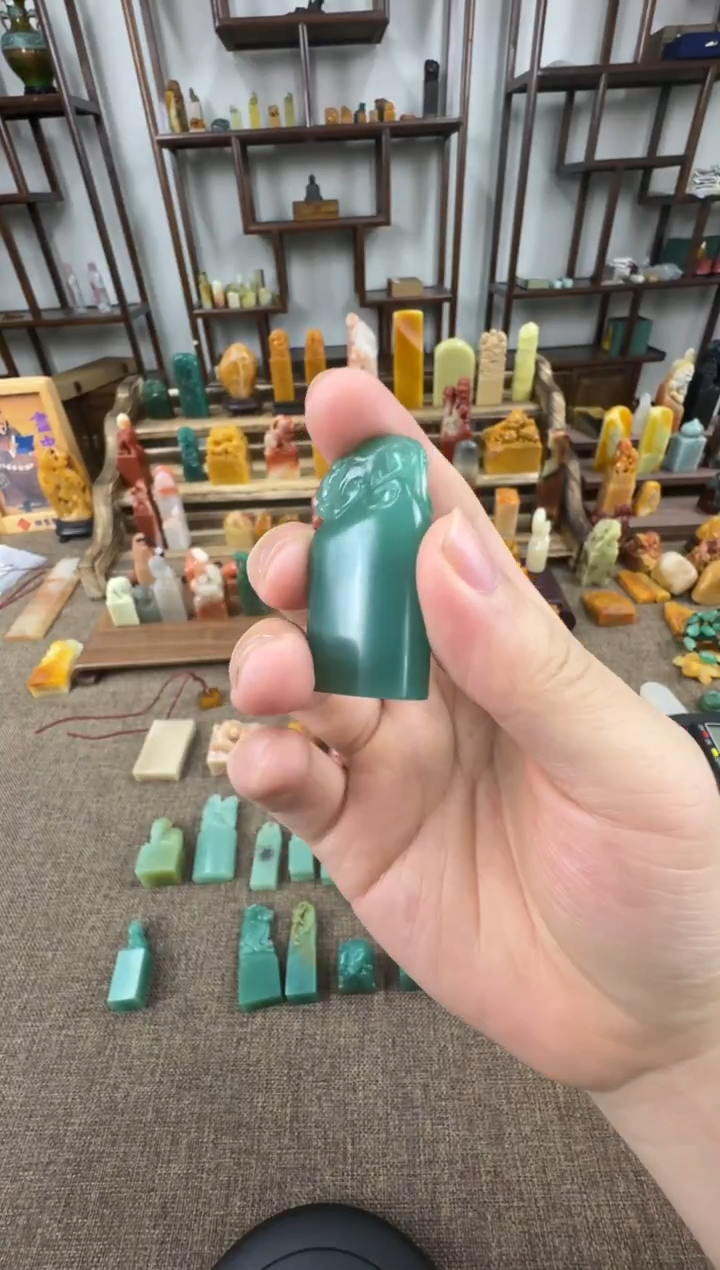 雅安绿印石 编号编号A951