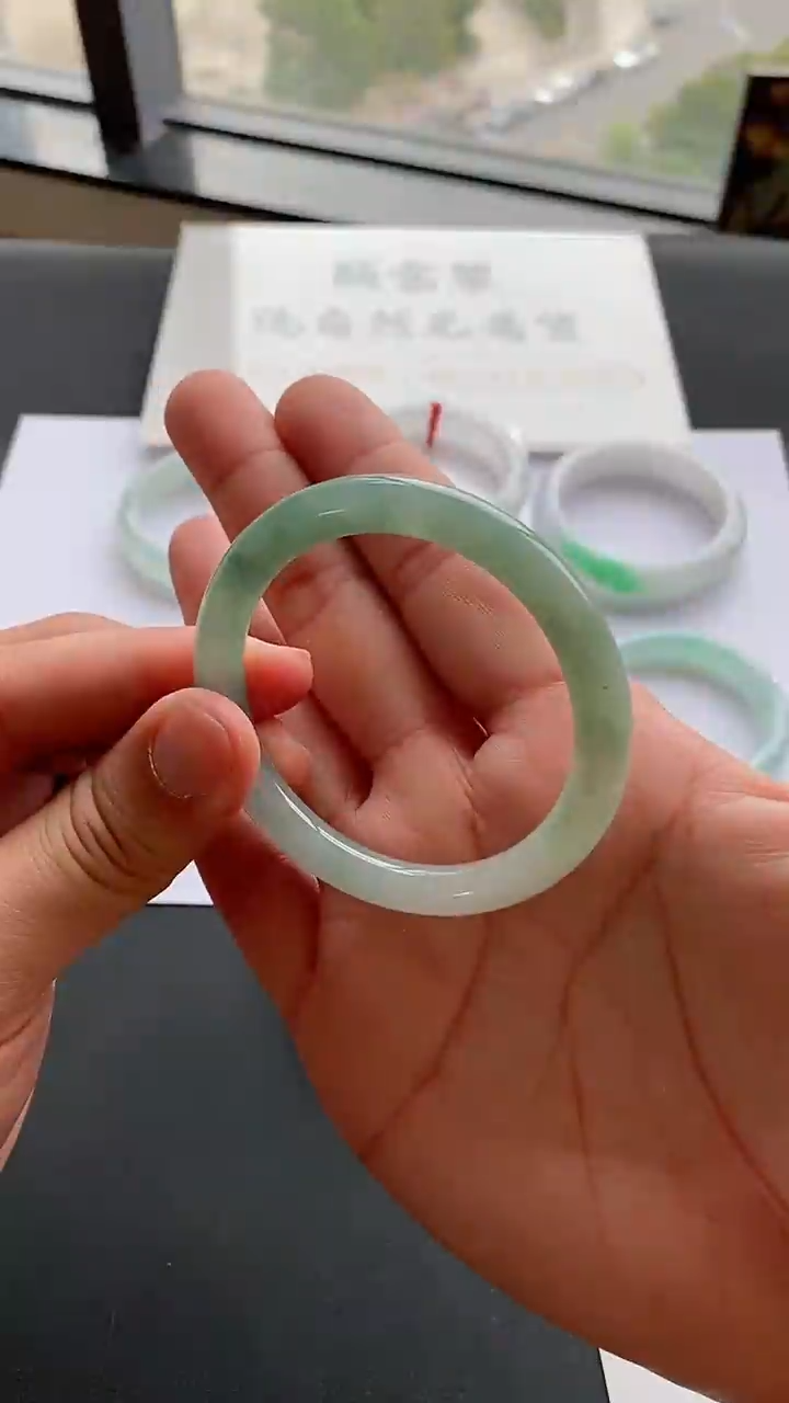 【闪购商品】翡翠手镯未镶嵌1号53.3*8.2*8.2圆条