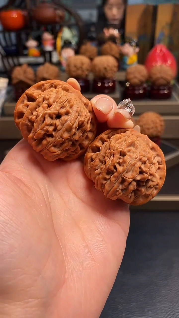 【闪购商品】文玩核桃把件H502四座楼43