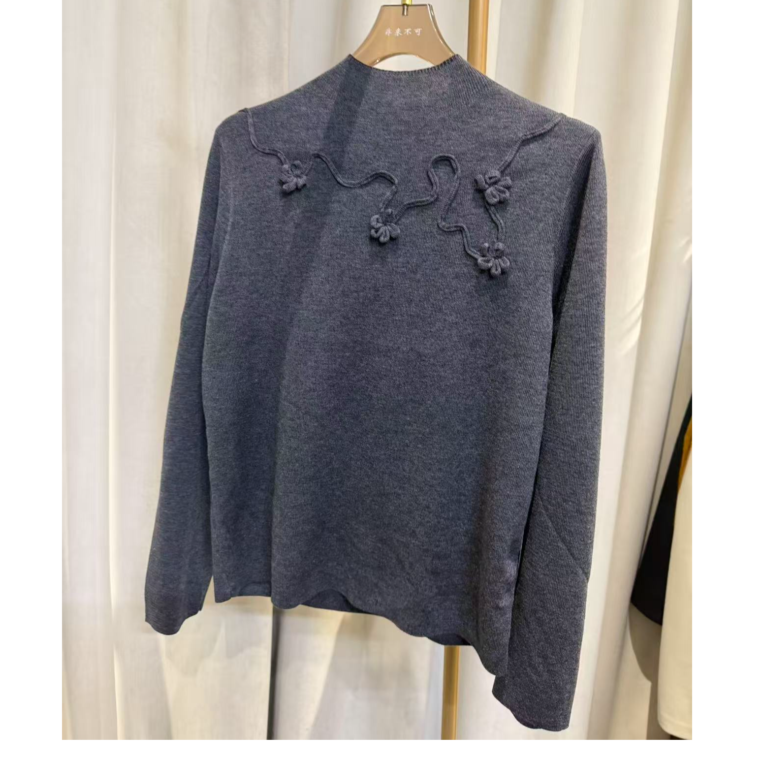 022  秋冬修身设计款法式针织套头毛衣羊毛衫上衣