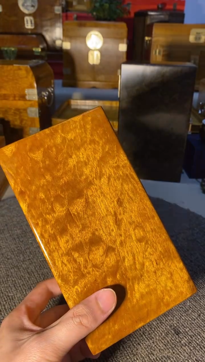 【闪购商品】金丝楠木艺金丝楠首饰盒F7