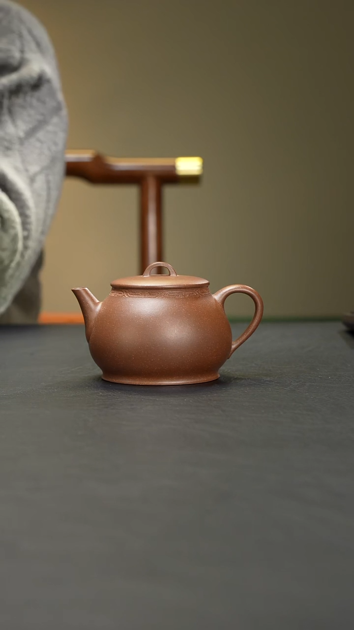 茶壶紫砂L****4全手一品预定