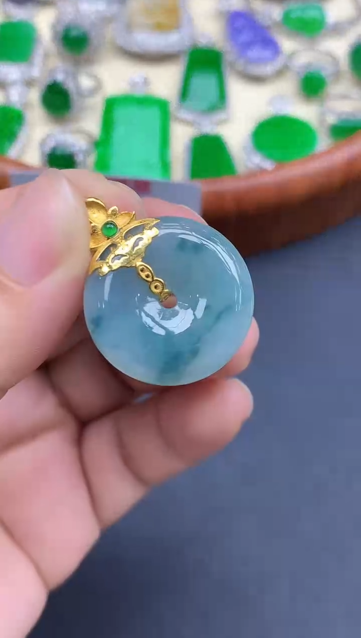 颈饰18K金镶嵌翡翠119-中国好珍宝