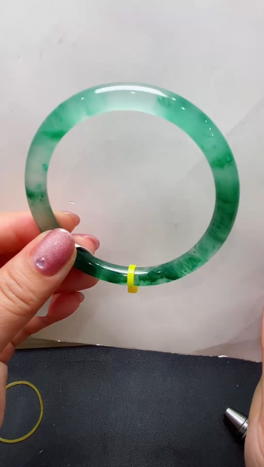 【闪购商品】石英质玉手镯未镶嵌非洲翠（独龙玉）11