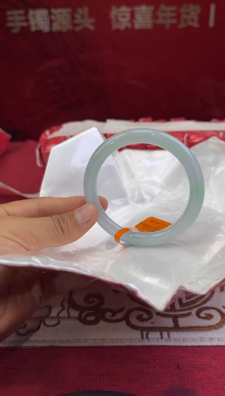 【闪购商品】翡翠手镯未镶嵌3翡翠手镯