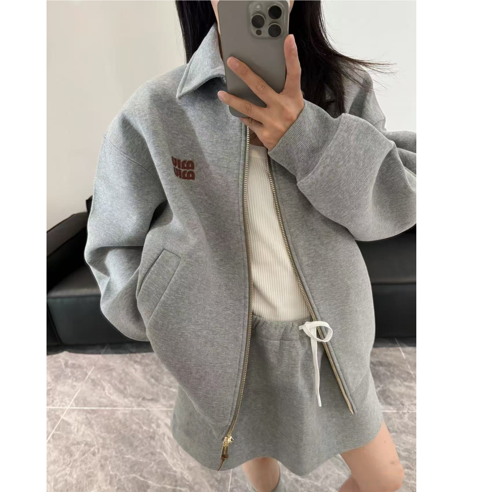 你身影掠过的地方空气依旧保持清新 空气层立领拉链外套男女同款