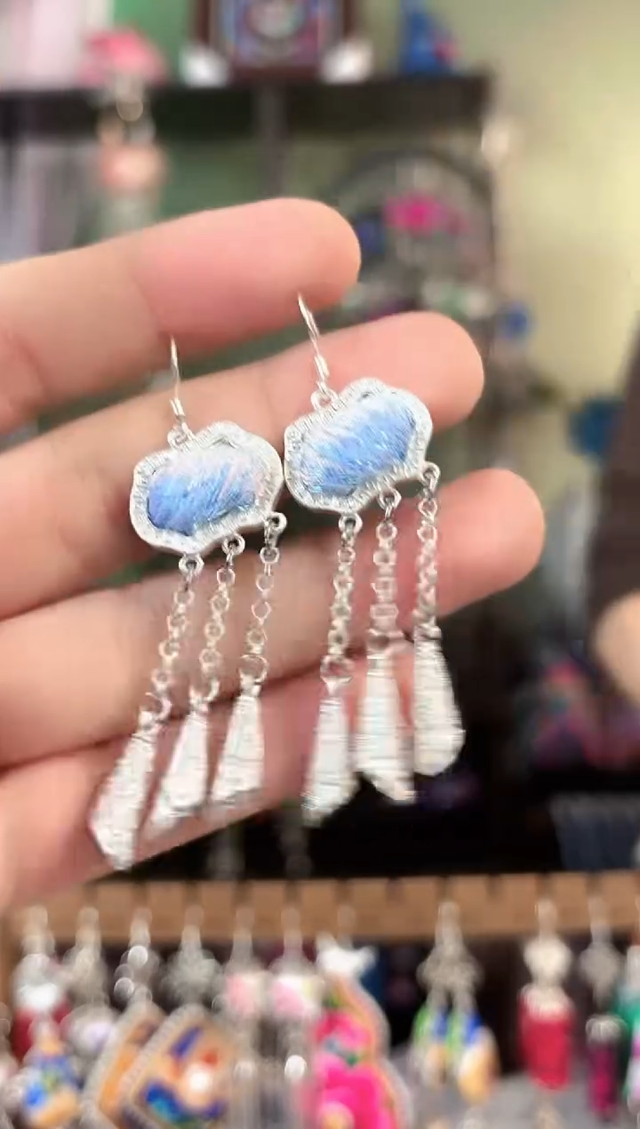 彩云南阁非遗老绣苗银饰品274