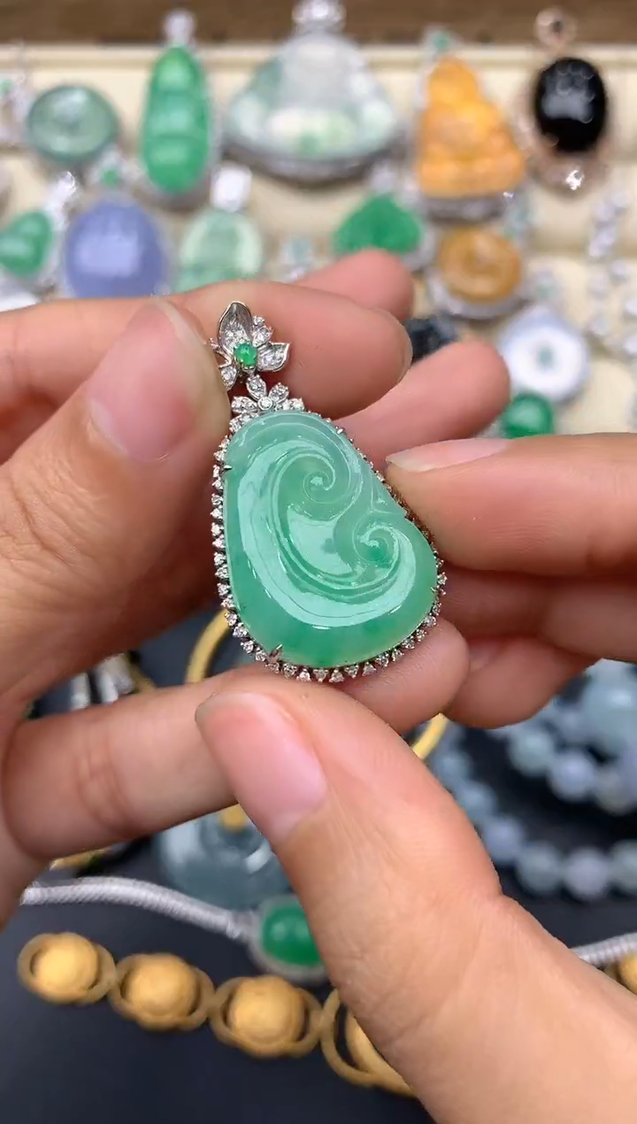 【闪购商品】翡翠颈饰18K金镶嵌228-中国好珍宝