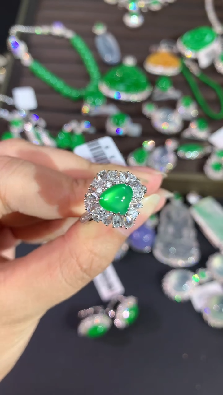 【闪购商品】翡翠戒指18K金镶嵌Z239|35800