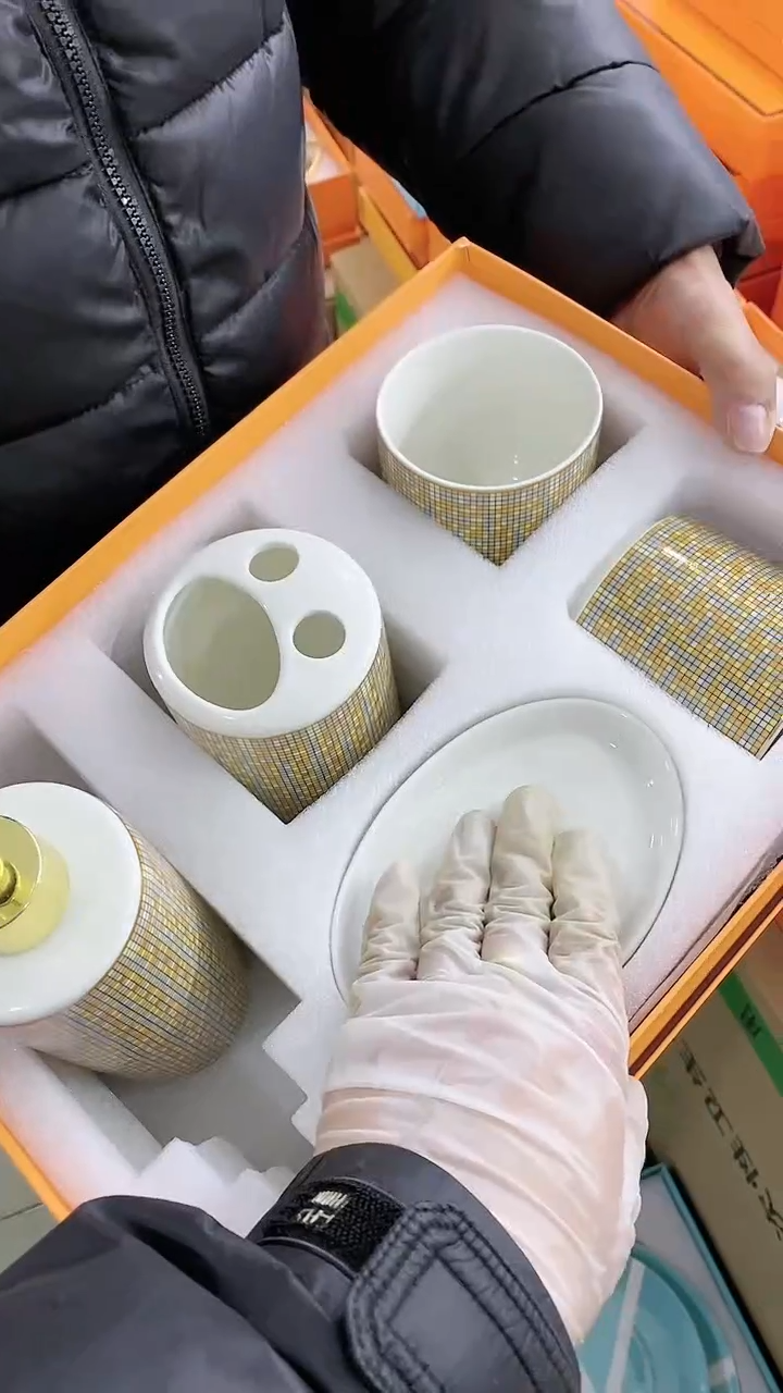 【闪购商品】瓷片111111111111111