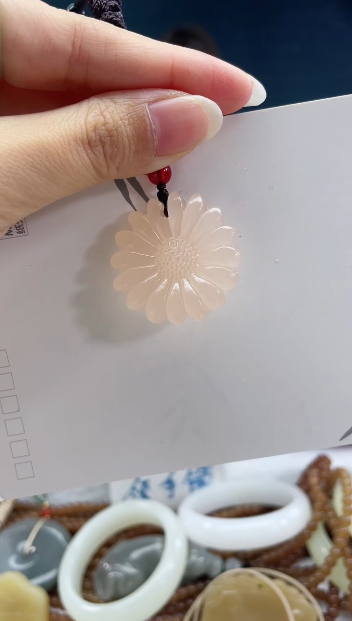 【闪购商品】和田玉颈饰未镶嵌1