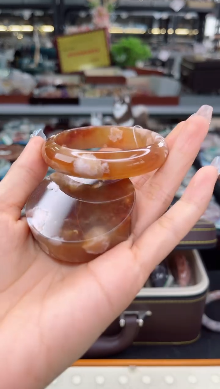 【闪购商品】石英质玉手镯未镶嵌53圈口（赠品镯心）6524543