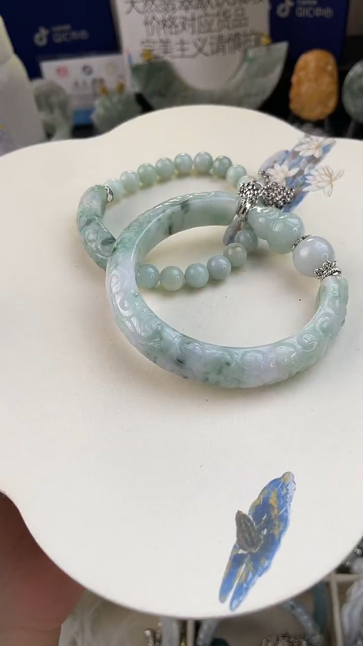 未镶嵌手链翡翠芬**花手工定制默认微瑕主播介绍为准