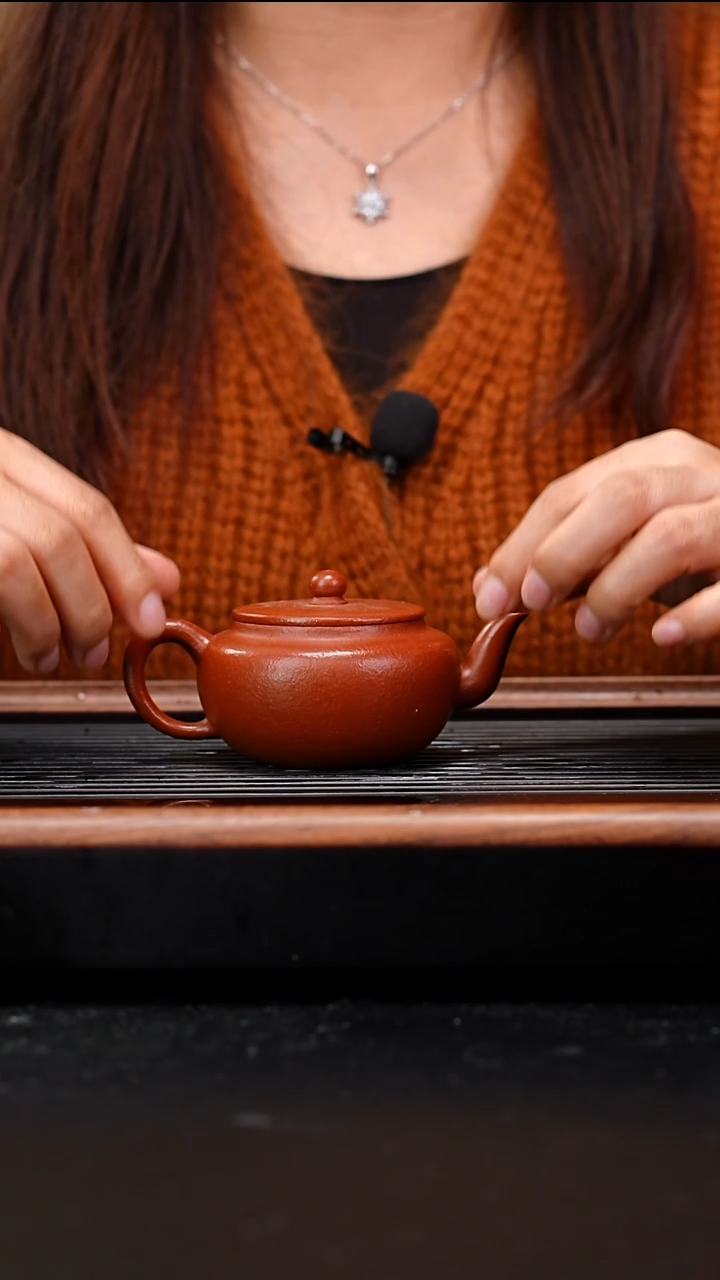 茶壶紫砂小煤窑朱泥粗砂平盖莲子130cc鲍煜