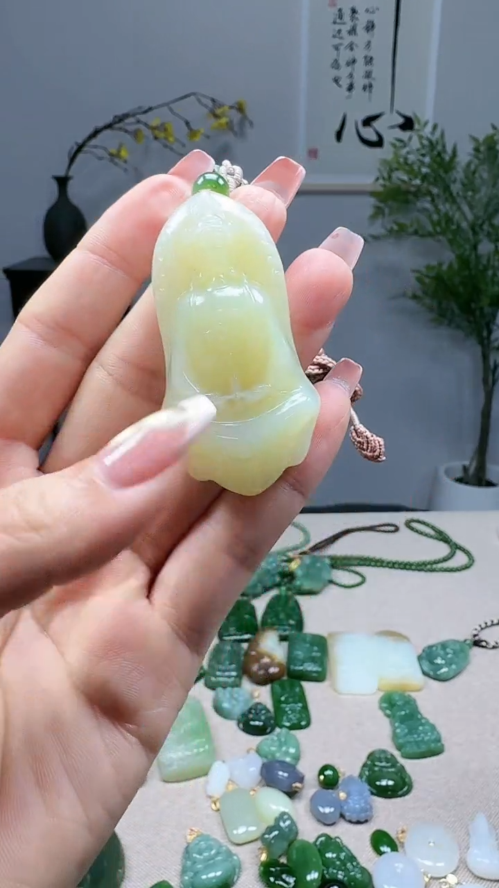 未镶嵌和田玉挂件1