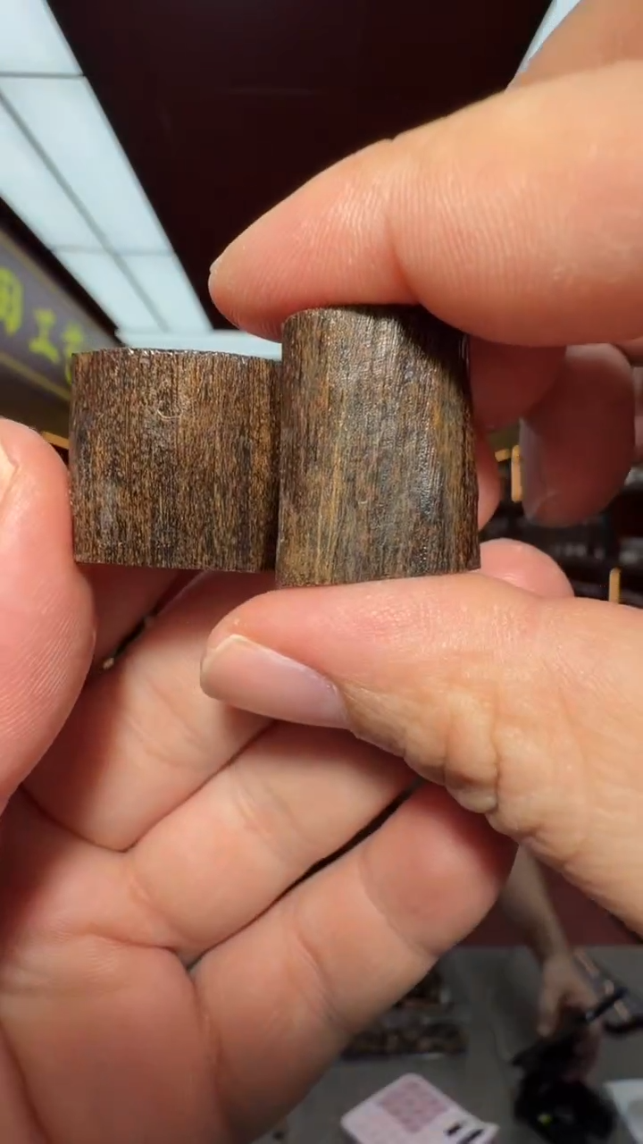 沉香吊坠多样性发一