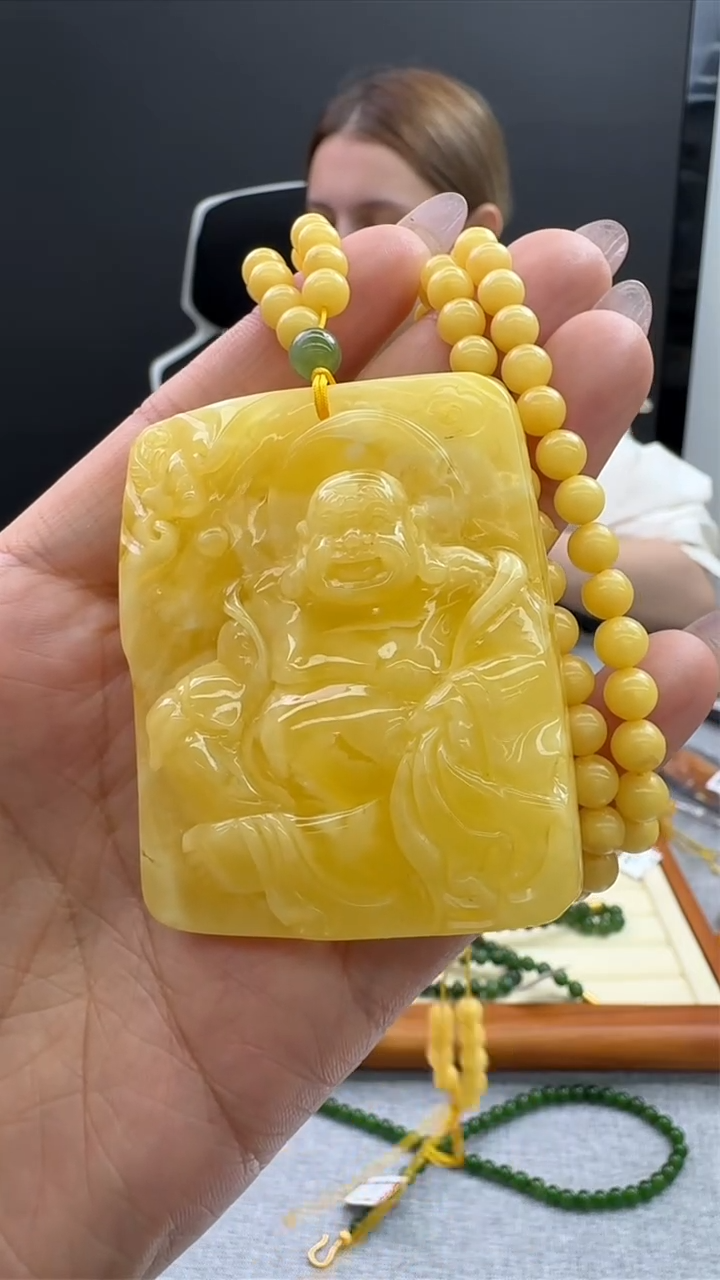 【闪购商品】琥珀颈饰未镶嵌592秒拍号