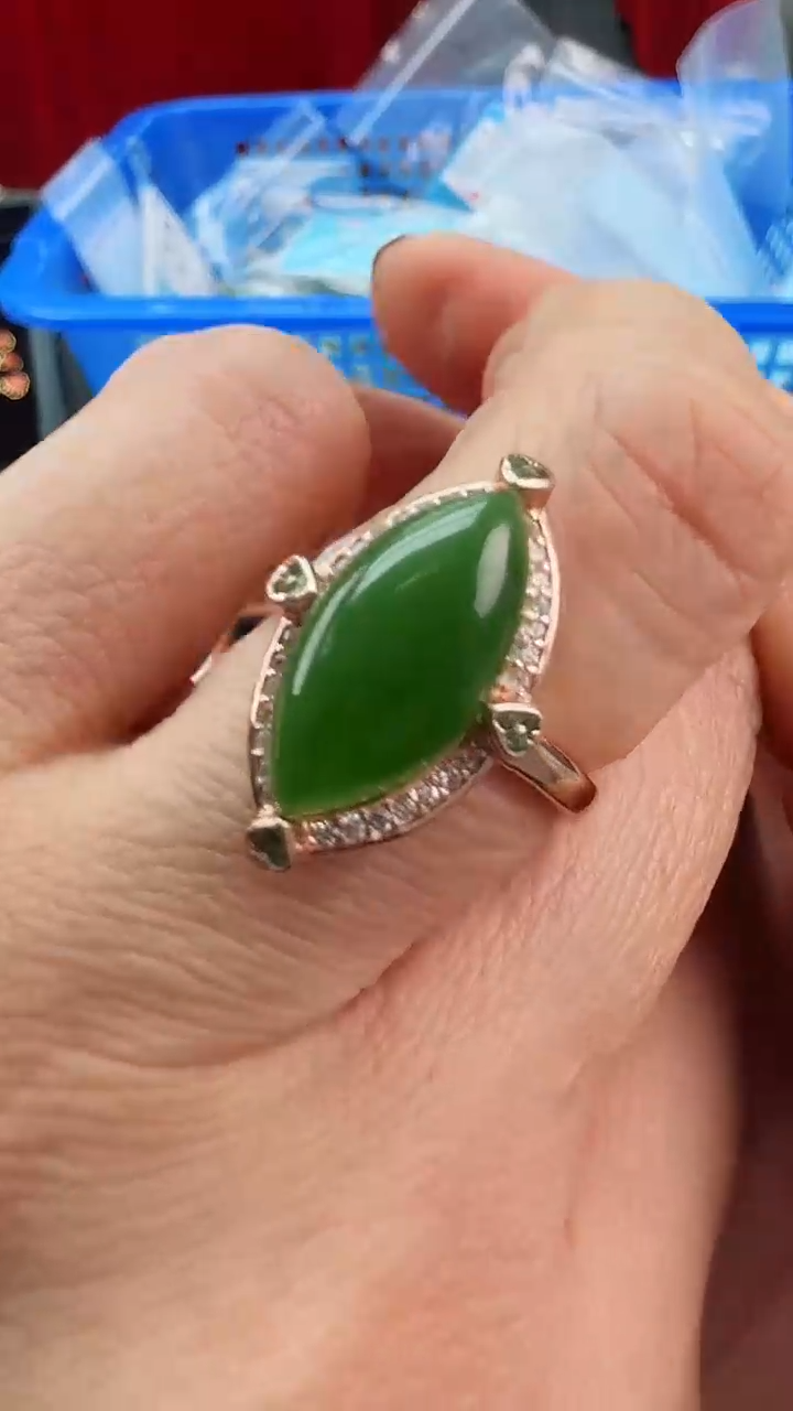 【闪购商品】和田玉（碧玉）戒指未镶嵌菱形18*8